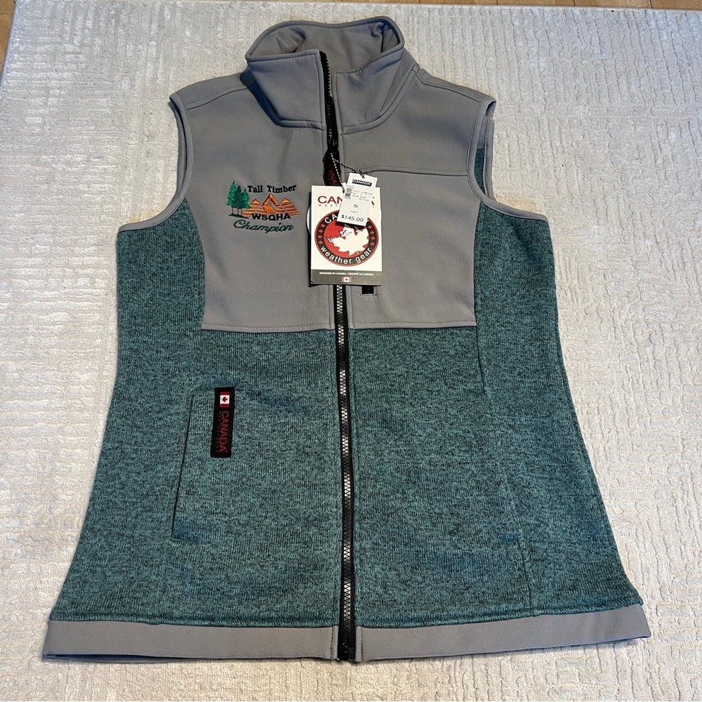 Canada Weathergear Fleece Vest Women’s Small NWT